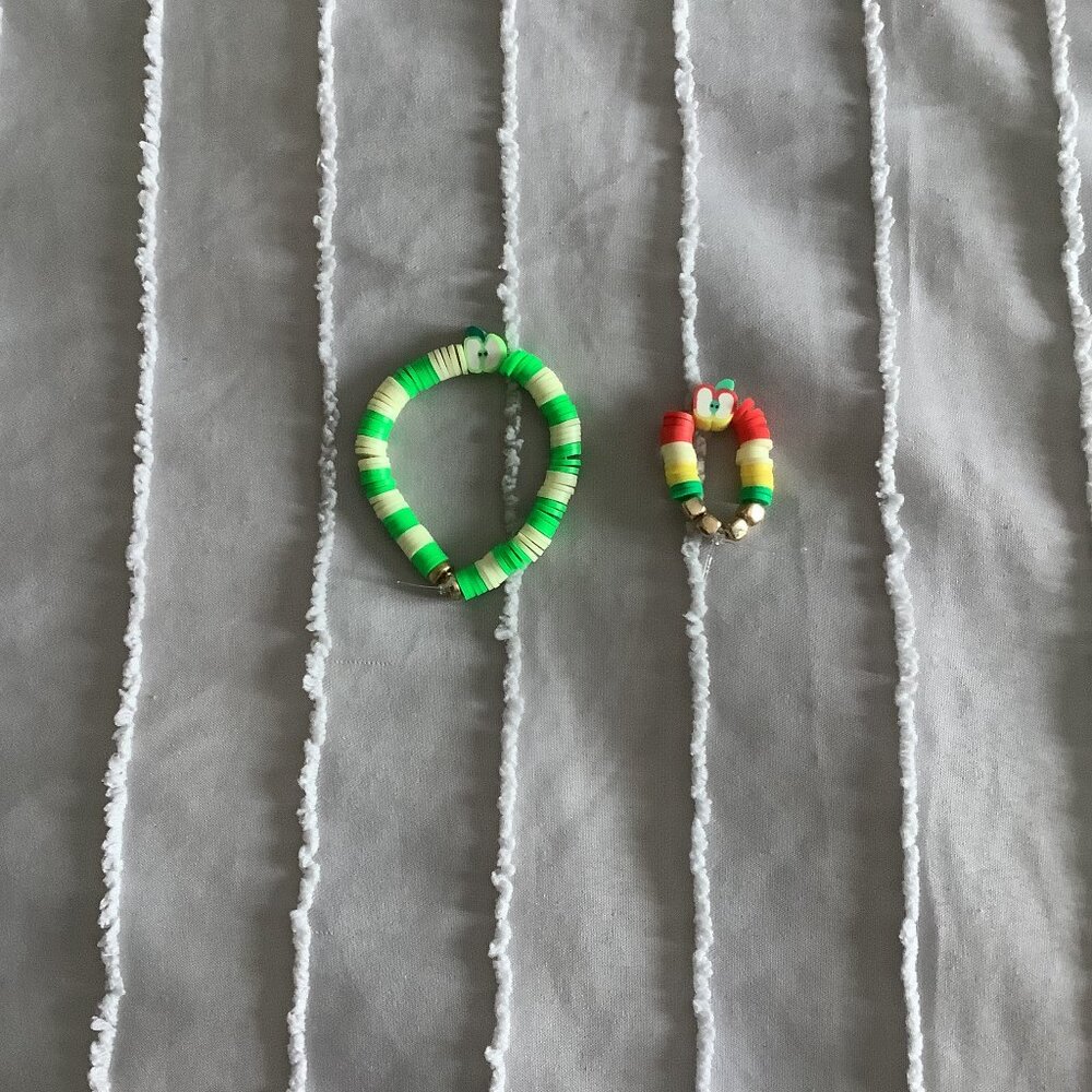 *Hand Made By Callie* 🍎 Apple Themed Bracelet And Ring Set 🍏